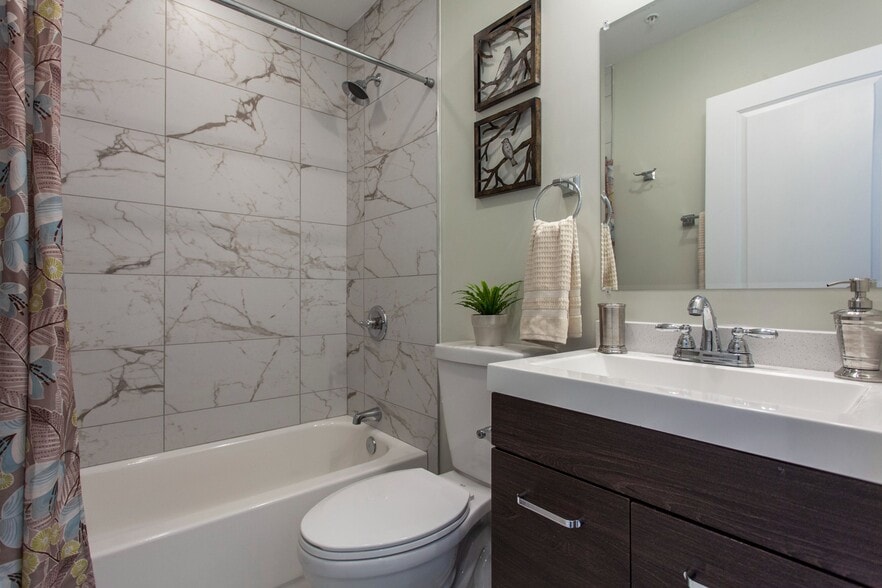 More Photos Of 1533 Parrish St, Philadelphia Apartments For Sale