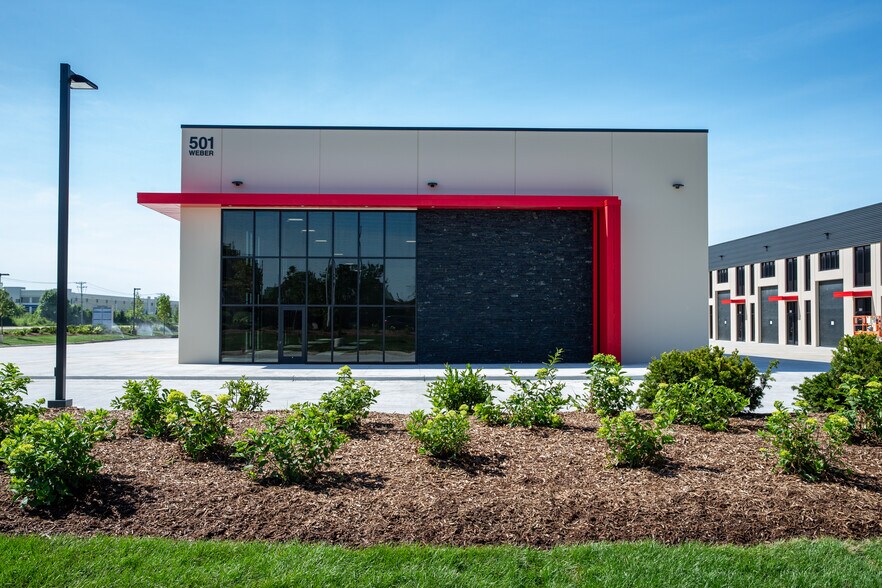 Primary Photo Of 501 S Weber Rd, Bolingbrook General Retail For Lease