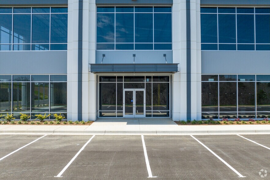 More Photos Of 180 Joe Frank Harris Pky SE, Cartersville Unknown For Lease