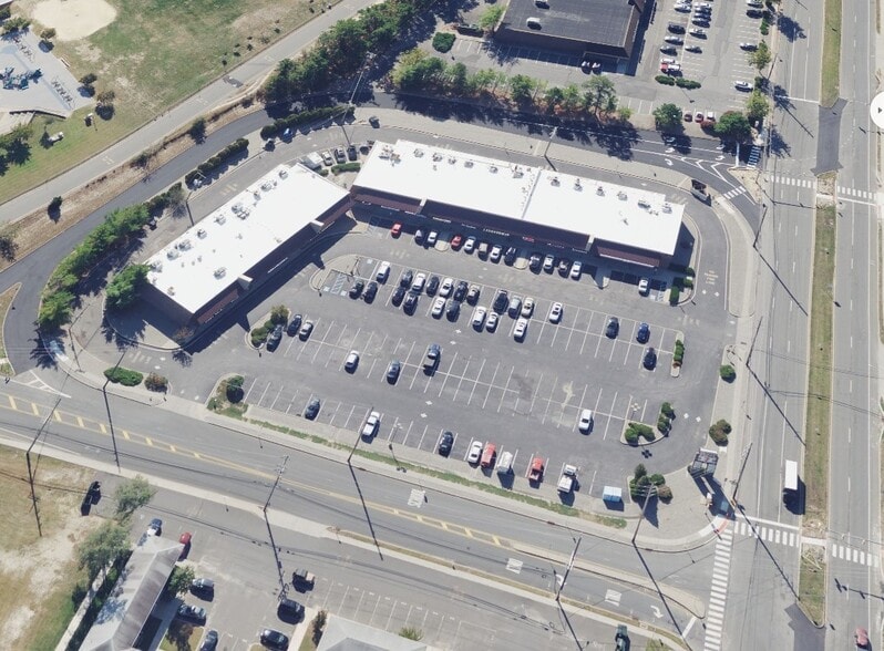 Primary Photo Of 379-399 Brick Blvd, Brick Unknown For Lease