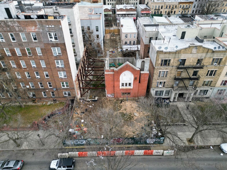 Primary Photo Of 991 Eastern Pky, Brooklyn Land For Sale