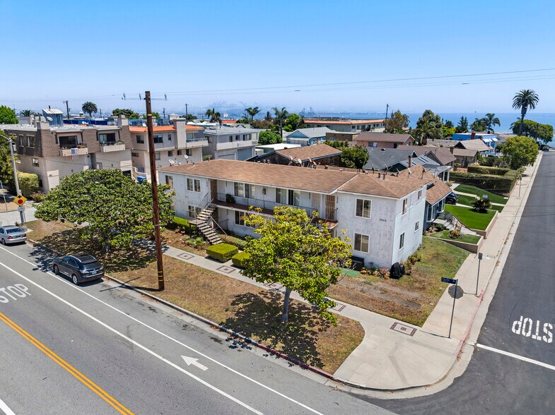 More Photos Of 3922 S Pacific Ave, San Pedro Apartments For Sale