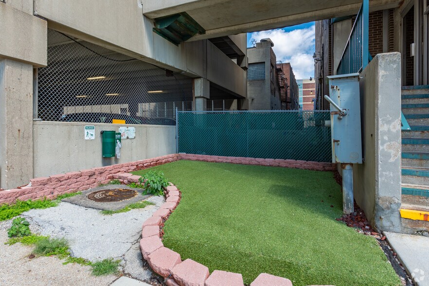 More Photos Of 505 Jefferson Ave, Toledo Multifamily For Sale