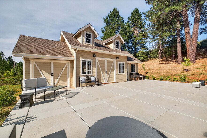 More Photos Of 2780 Barkley Rd, Camino Specialty For Sale