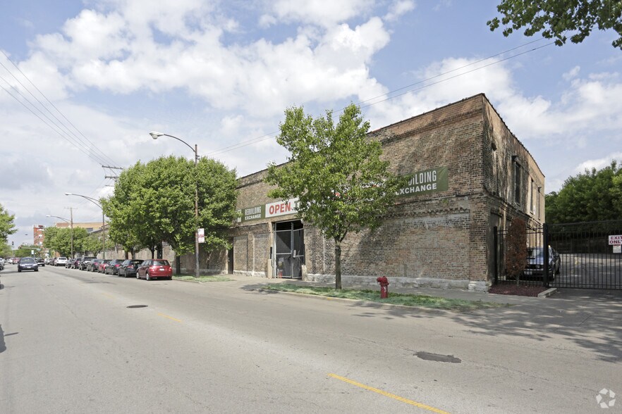 More Photos Of 1740 W Webster Ave, Chicago Light Manufacturing For Lease