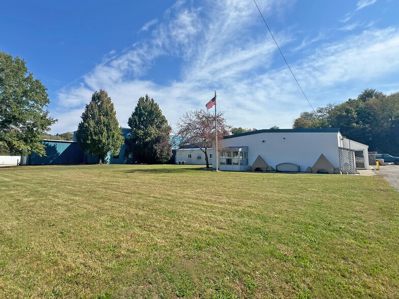 Primary Photo Of 711 Beaver Rd, Girard Warehouse For Sale