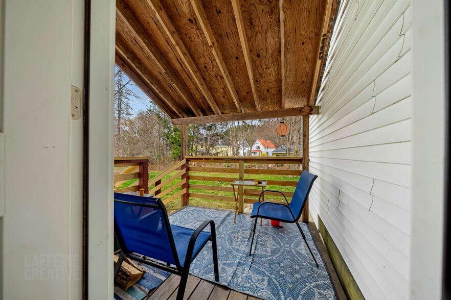 More Photos Of 15 South St, Freeport Apartments For Sale