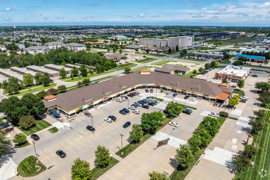 More Photos Of 13-87 Carefree Ln, Waukee Unknown For Lease