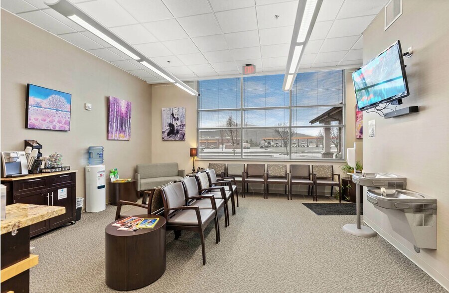 More Photos Of 4171 W Expo Pky, Post Falls Medical For Sale