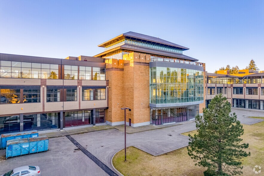 More Photos Of 14178 104th Ave, Surrey Office For Sale