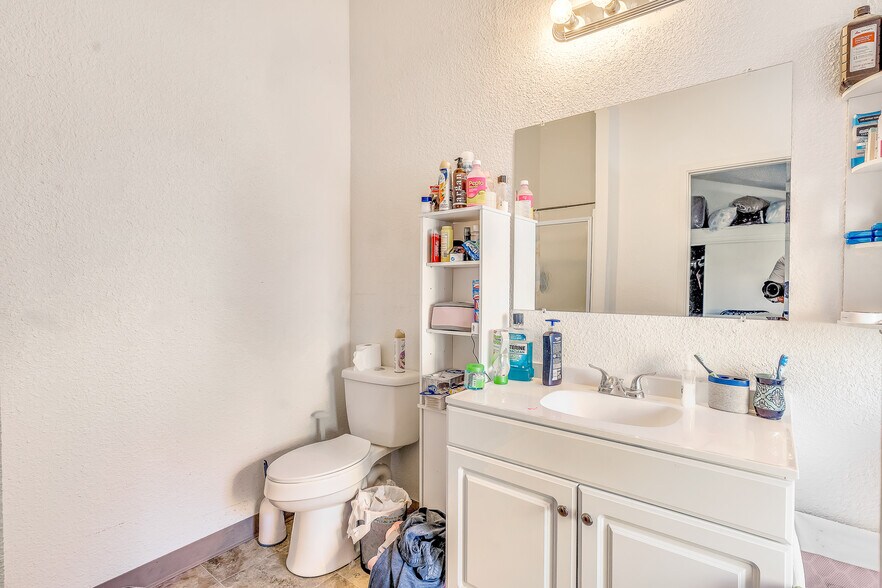 More Photos Of 737 Stockton Ave, San Jose Industrial For Sale