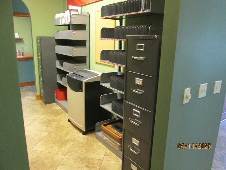 More Photos Of 450107-450115 State Road 200, Callahan Office For Lease