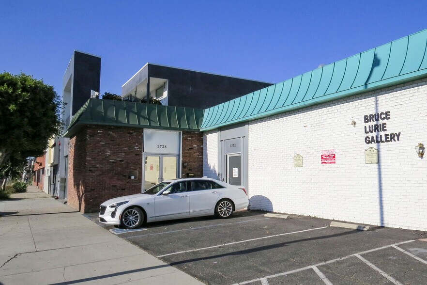 More Photos Of 2728-2740 S La Cienega Blvd, Los Angeles Loft Creative Space For Lease
