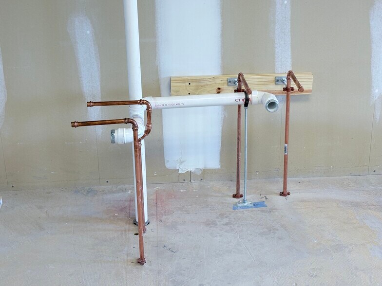 More Photos Of 860 NW Washington Blvd, Hamilton Medical For Lease