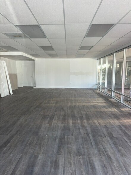More Photos Of 3000 E Commercial Blvd, Fort Lauderdale Medical For Lease