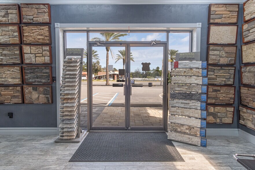 More Photos Of 2036 S Ridgewood Ave, Daytona Beach Medical For Sale