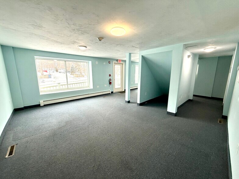 More Photos Of 154 Main St, Northborough Medical For Sale
