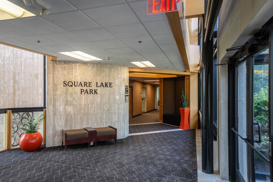 More Photos Of 1750 S Telegraph Rd, Bloomfield Hills Medical For Lease