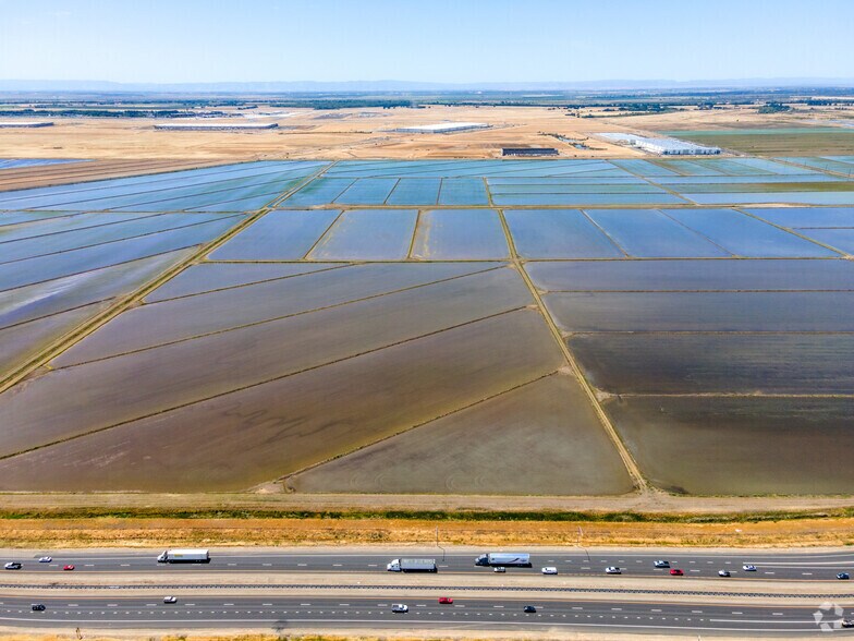 SW Elverta Rd & 99 Hwy, Sacramento, CA 95836 Land