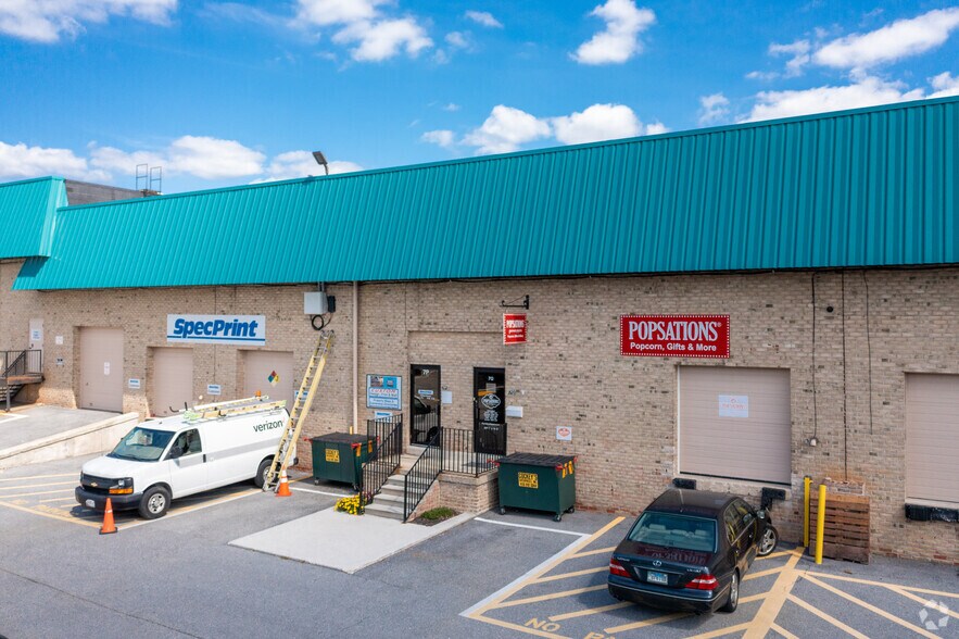 More Photos Of 7 W Aylesbury Rd, Timonium Unknown For Lease