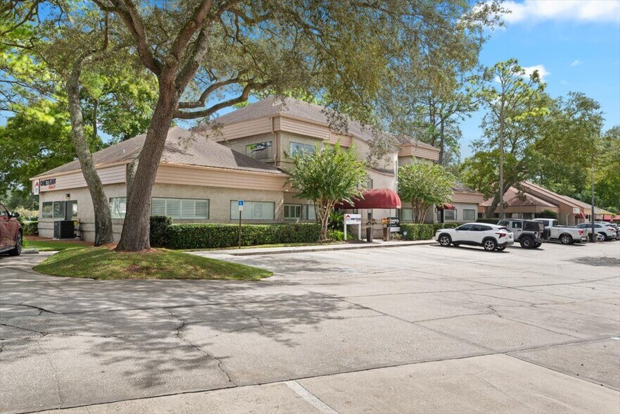 More Photos Of 4540 Southside Blvd, Jacksonville Loft Creative Space For Lease