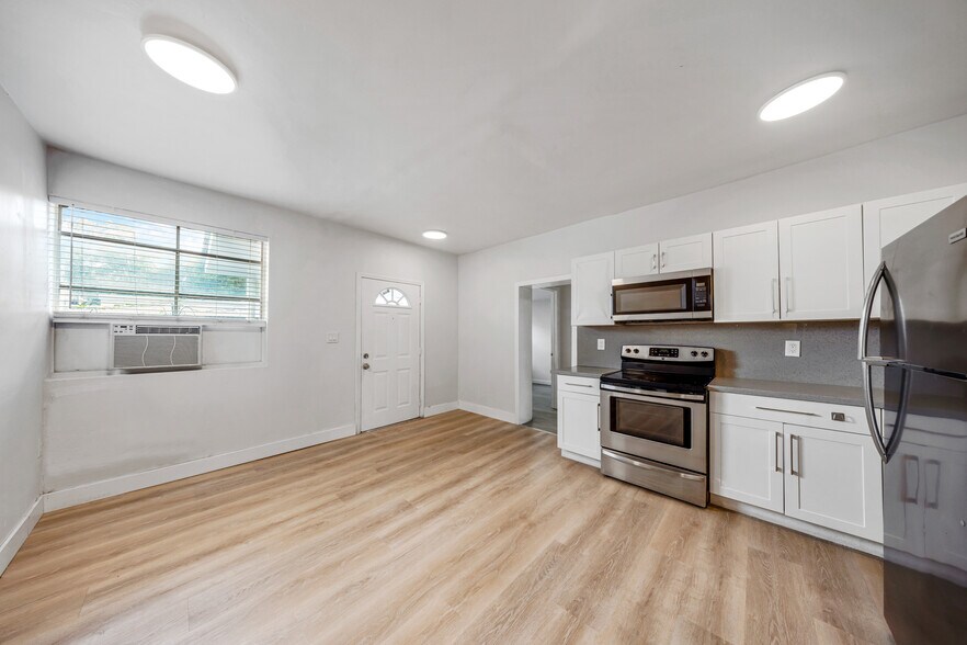 More Photos Of 1648 NW 33rd St, Miami Apartments For Sale