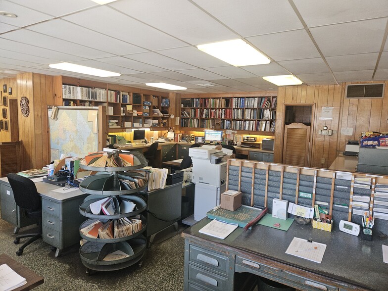 More Photos Of 173 Water St, Bridgeton Warehouse For Sale