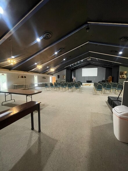 More Photos Of 3060 Bouldercrest Rd, Ellenwood Religious Facility For Sale