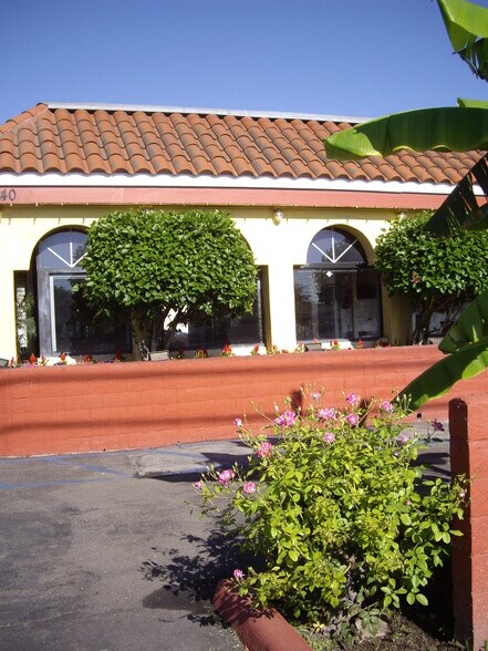 More Photos Of 13640 Goldenwest St, Westminster Restaurant For Lease