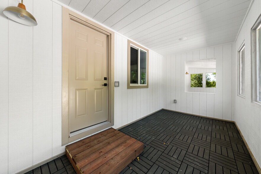 More Photos Of 14268 CA-160, Isleton Apartments For Sale