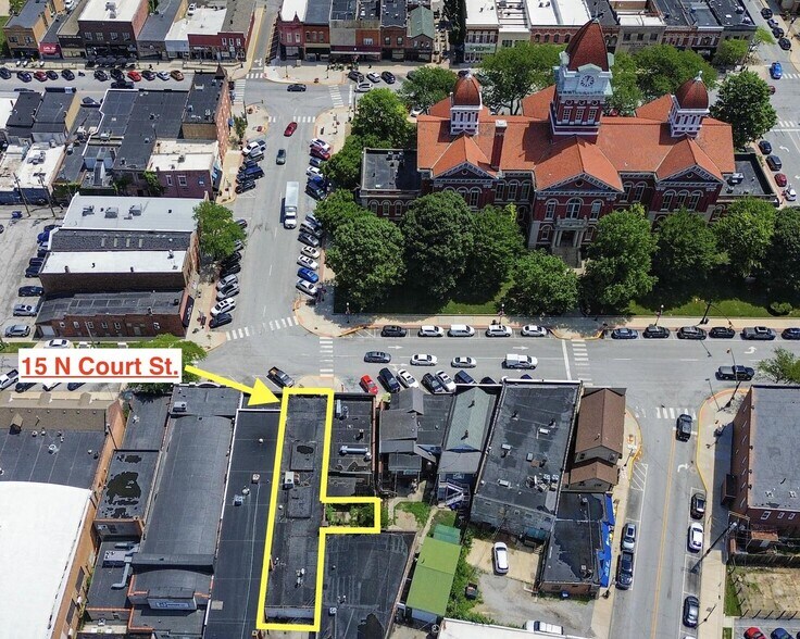 More Photos Of 15 N Court St, Crown Point Restaurant For Lease