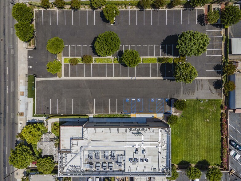 More Photos Of 2450 Tapo St, Simi Valley Medical For Sale