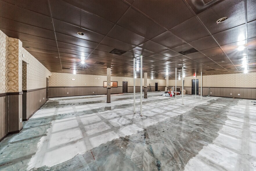 More Photos Of 4405 S US Highway 1, Fort Pierce Auto Dealership For Lease