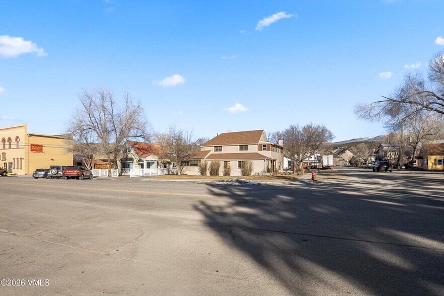 More Photos Of 215 Capitol Street, Eagle Land For Sale