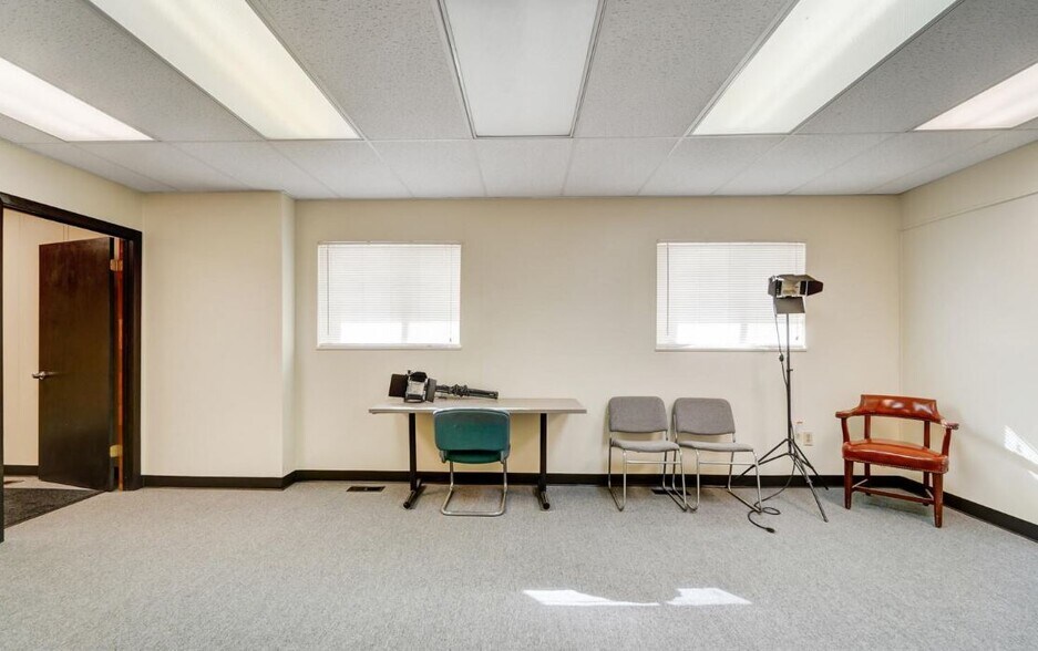 More Photos Of 5125 N Dixie Dr, Dayton Medical For Lease