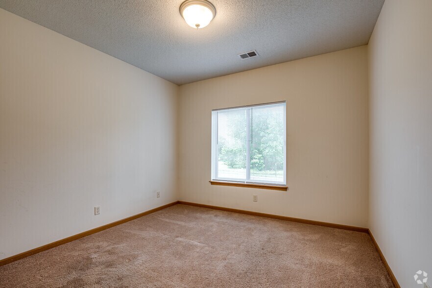 More Photos Of 2225 Orleans St W, Stillwater Apartments For Sale