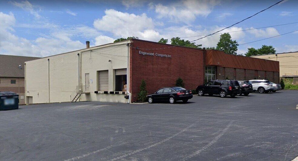 More Photos Of 533 Abbott Dr, Broomall Warehouse For Lease