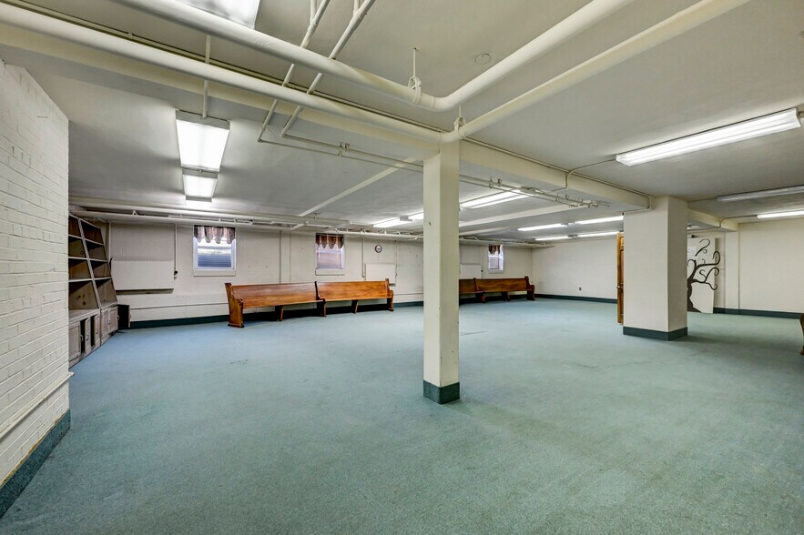 More Photos Of 301 Delaware Ave, Olyphant Office For Sale