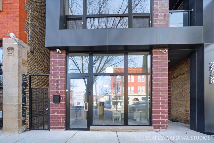 More Photos Of 2956 N Lincoln Ave, Chicago General Retail For Lease
