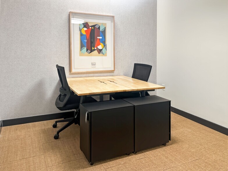 More Photos Of 101 E Washington St, Phoenix Coworking Space