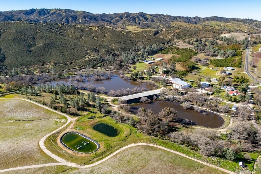 More Photos Of 535 Calf Canyon Hwy, Creston Winery Vineyard For Sale