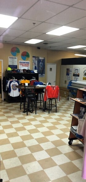 More Photos Of 2878 Jonquil Dr SE, Smyrna Freestanding For Sale