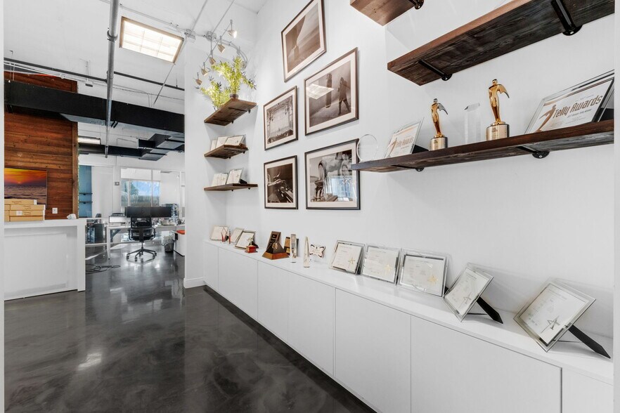 More Photos Of 121-189 S Orange Ave, Orlando Office Residential For Sale