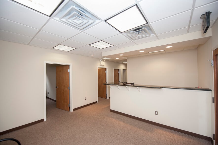 More Photos Of 80 W Welsh Pool Rd, Exton Medical For Lease