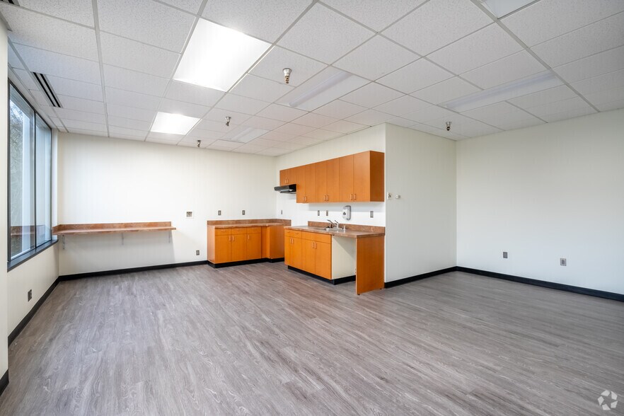 Photo of 1st Floor Ste 15