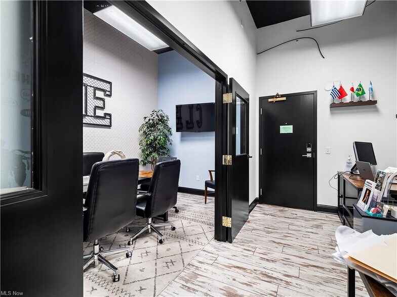 More Photos Of 408 W St Clair Ave, Cleveland Multifamily For Sale