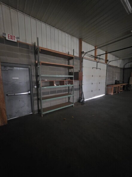 More Photos Of 3 Dwight Park Dr, Syracuse Office For Lease