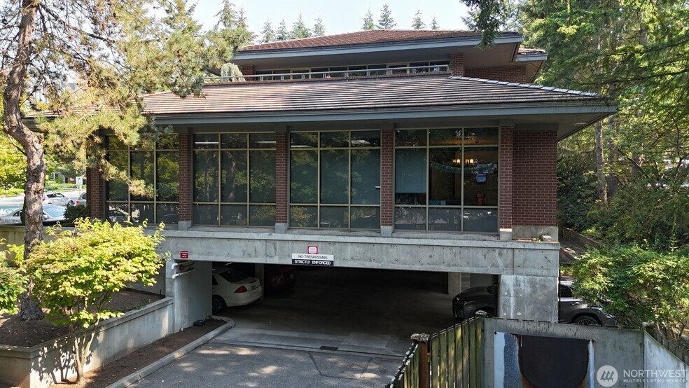 More Photos Of 15419 NE 20th St, Bellevue Medical For Sale