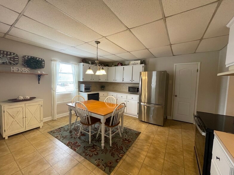 More Photos Of 10599 Highway 119, Alabaster Office Residential For Sale