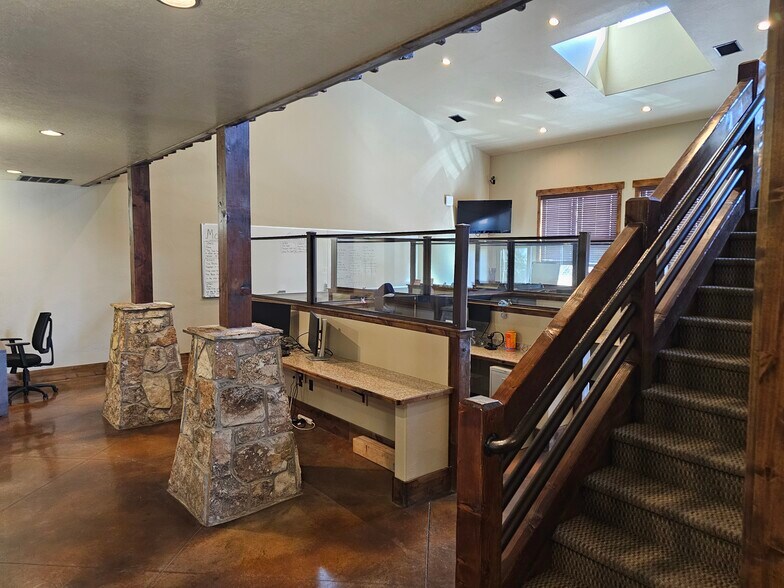 More Photos Of 58 N 1100 W, Payson Flex For Sale